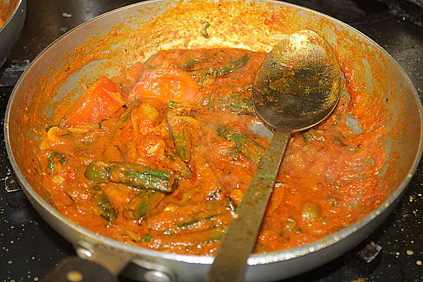 British Indian restaurant vegetable bhajee