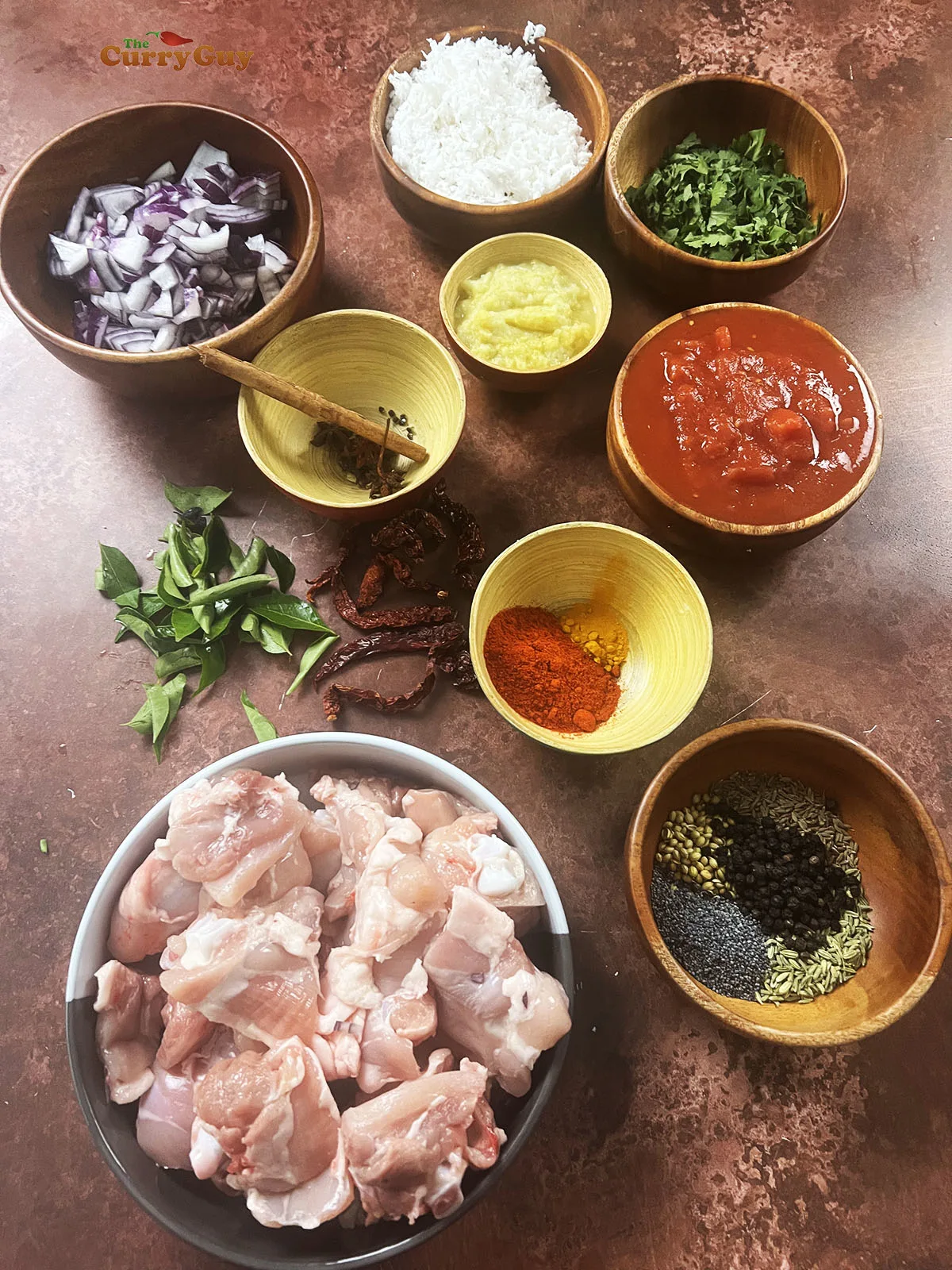 Ingredients for chicken Chettinad