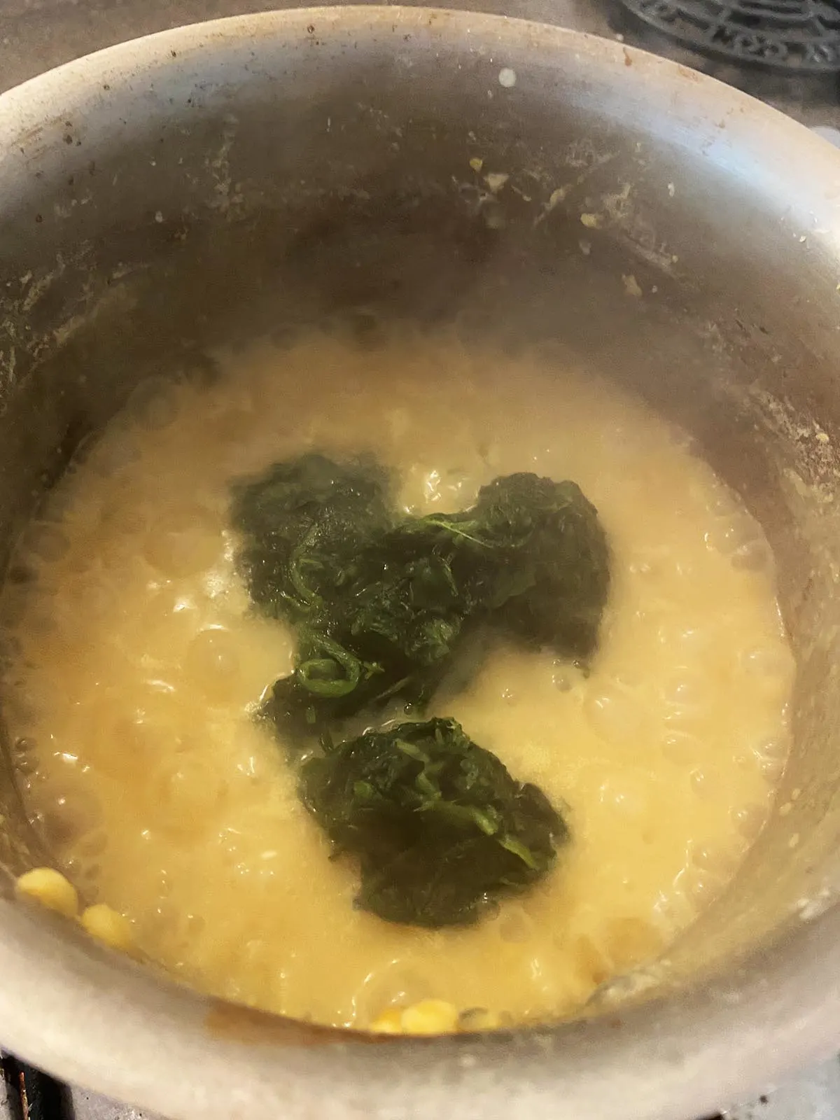 Adding spinach to dhal