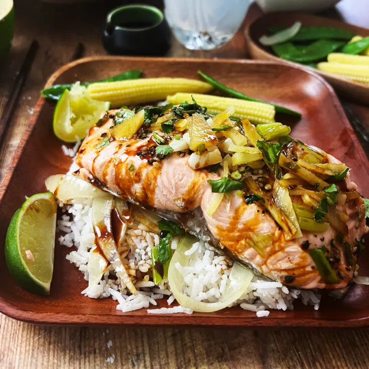 Asian steamed salmon
