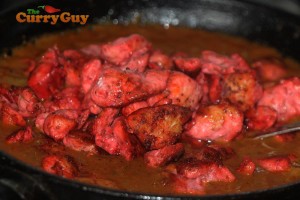 Making Indian restaurant style chicken chaat