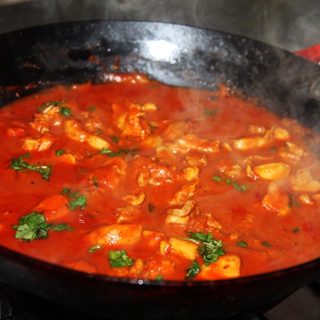 Garlic and paprika curry