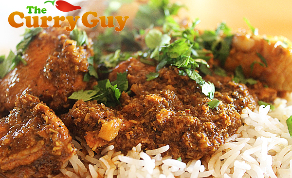 How To Make Goan Chicken Xacuti - A Great Indian Food Dish