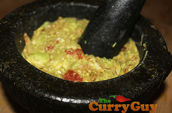 Indian Food Recipes - How To Make Avocado Raita - Indian Guacamole 
