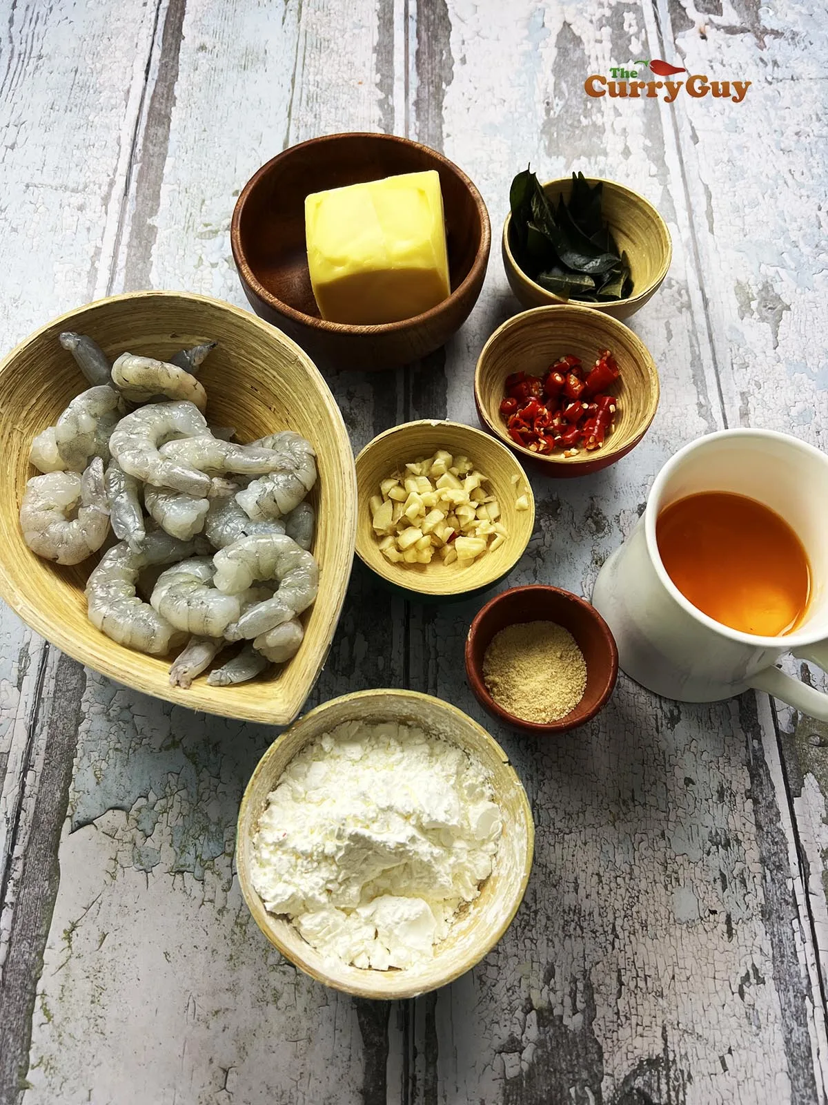Ingredients for butter prawns with egg floss