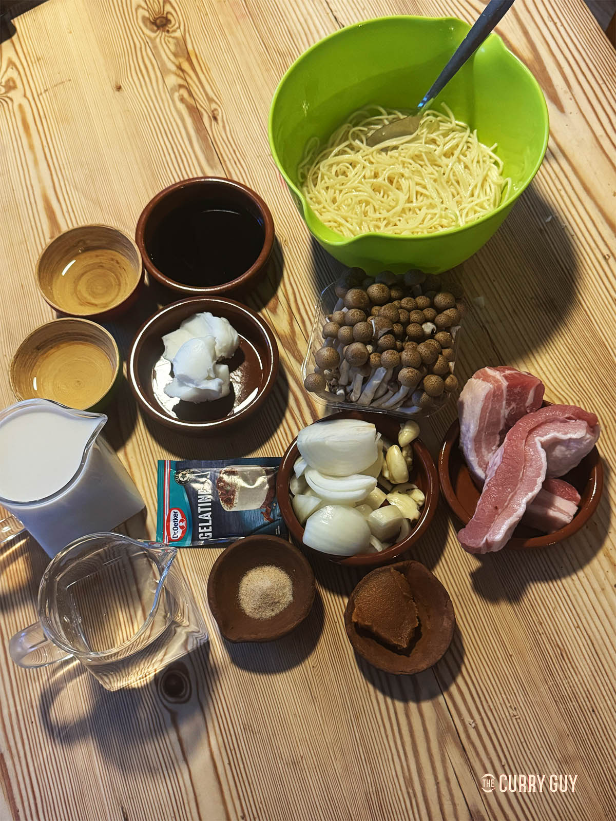 The ingredients for the ramen on a countertop. 