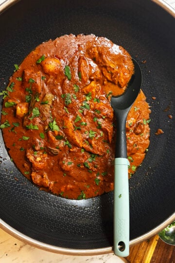 Finished chicken angara dish